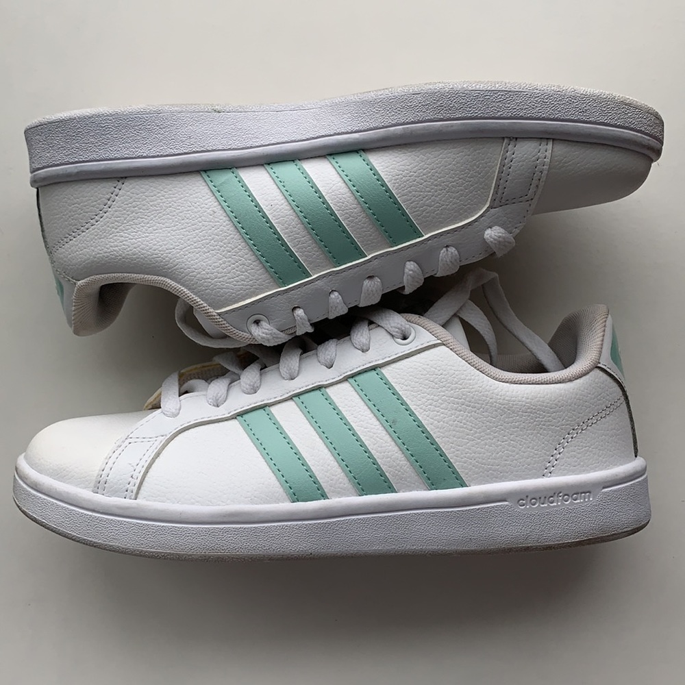 Women’s Adidas Ortholite Float mint green & white
